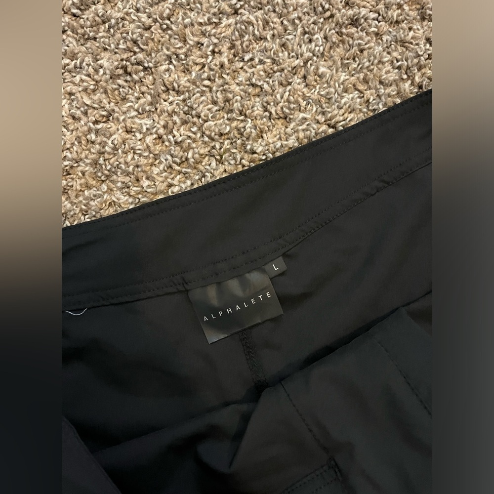 Alphalete‎ Swim Men's Size L Board Shorts Black 7” Inseam Gym Beach Workout - Picture 4 of 5